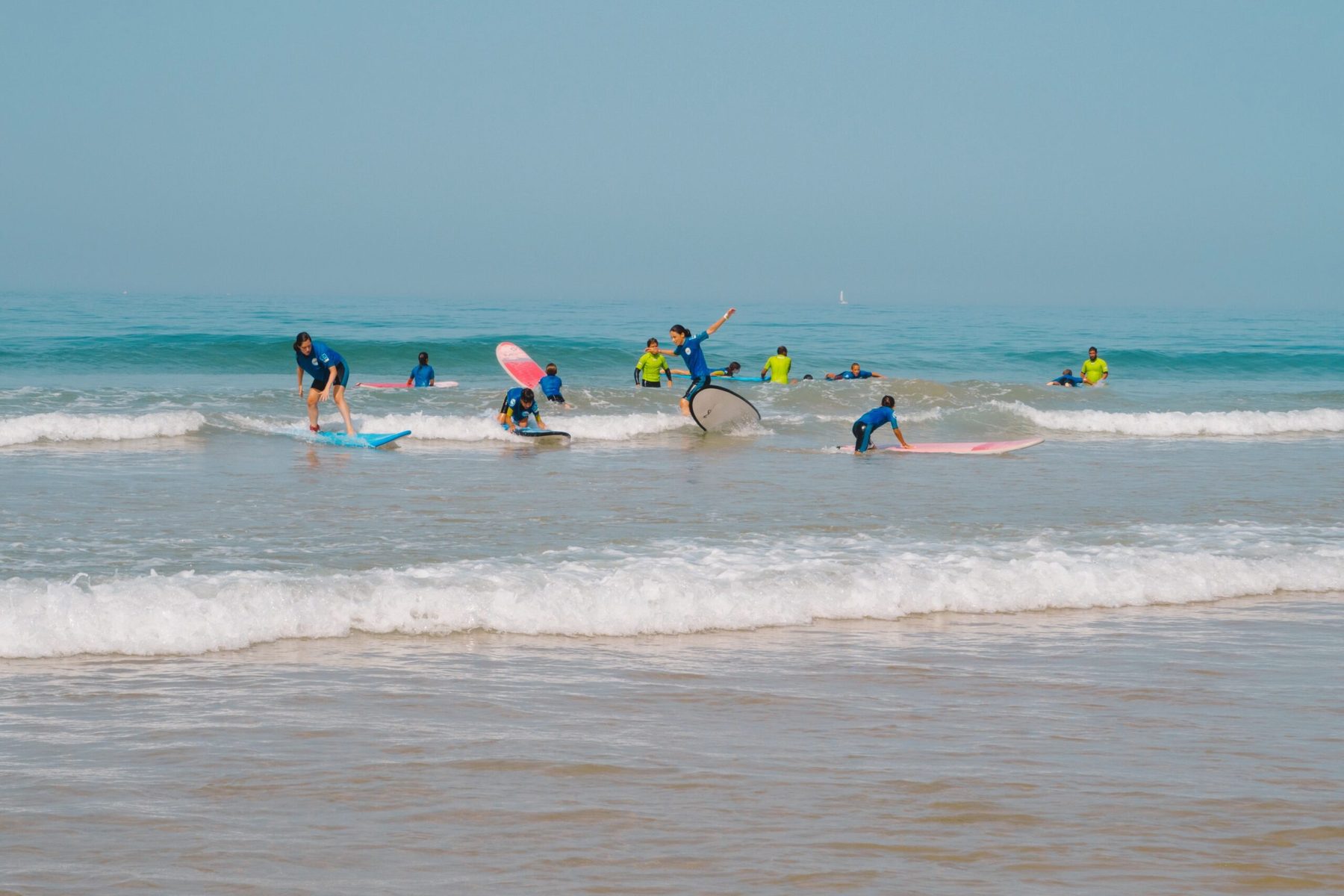 8 Days Learn to Surf in Cadiz — 2